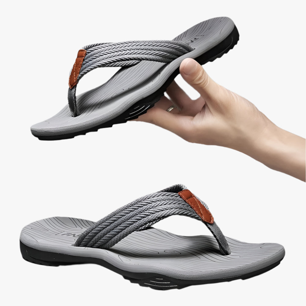 Classic Fashion Men Flip Flops For Comfortable Summer Wear
