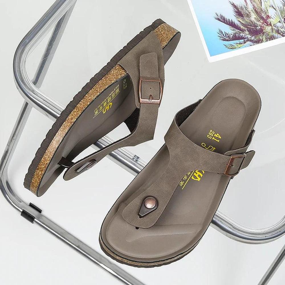 Durable Men's Sandals - Non-Slip Leather Casual Flip Flops for Outdoor Use