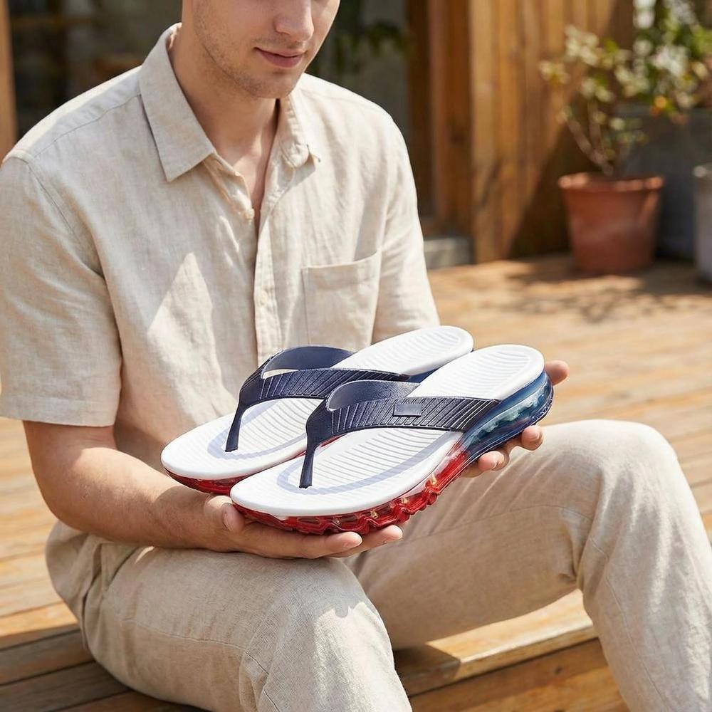 Men's Outdoor Flip Flops - Lightweight Casual Sandals